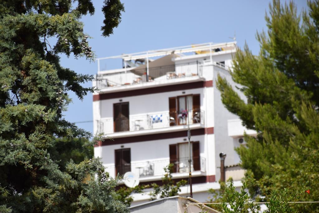 Pension Margarita Skiathos-stad Buitenkant foto