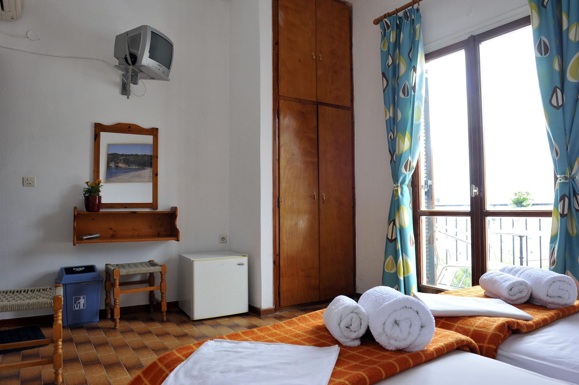 Pension Margarita Skiathos-stad Buitenkant foto