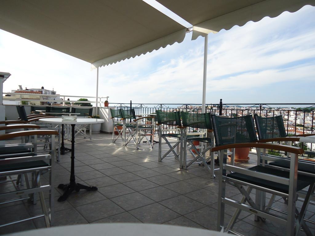 Pension Margarita Skiathos-stad Buitenkant foto