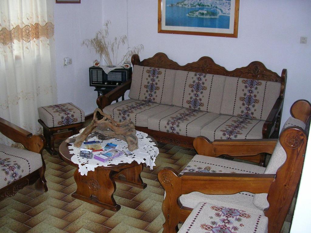 Pension Margarita Skiathos-stad Buitenkant foto