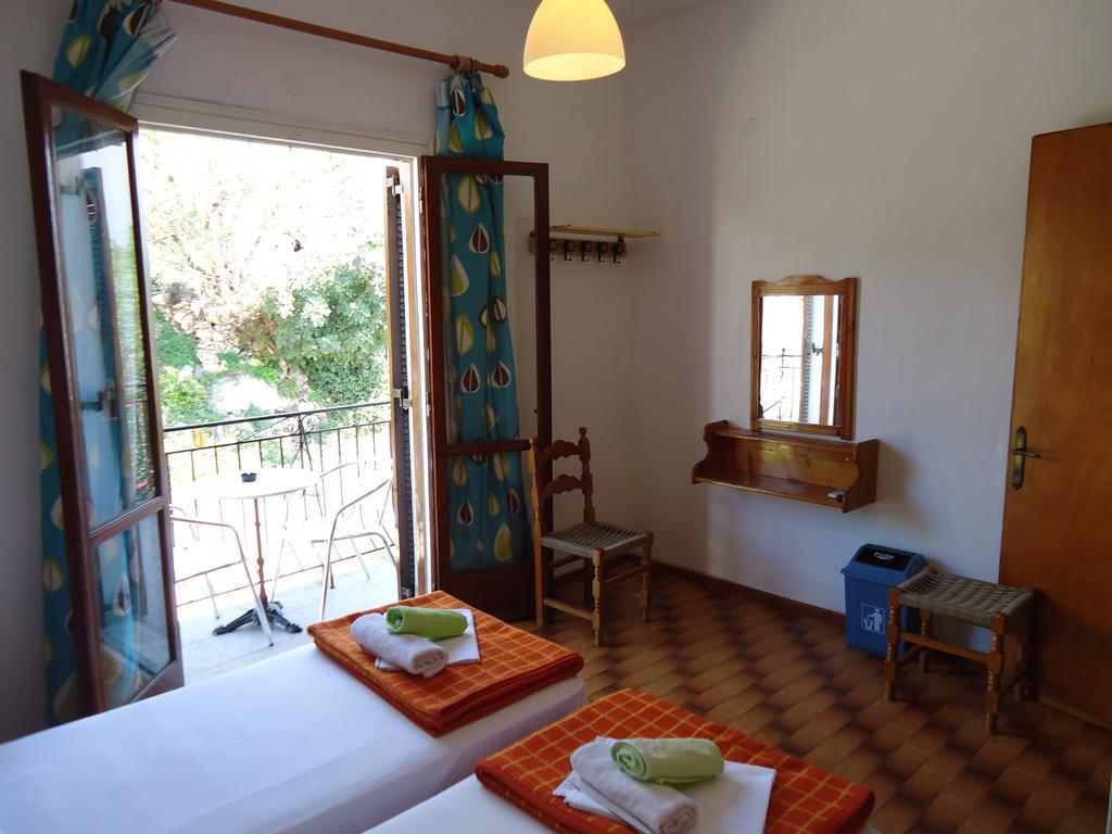 Pension Margarita Skiathos-stad Buitenkant foto